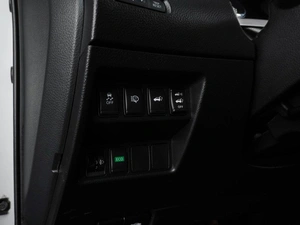 Внедорожник Nissan X-Trail 2016 года, 1685000 рублей, Воронеж