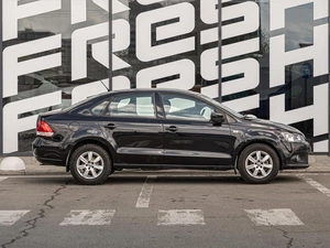 Седан Volkswagen Polo 2013 года, 649000 рублей, Краснодар