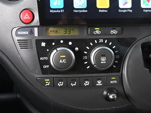 Минивэн Toyota Sienta 2012 года, 819000 рублей, Аксай