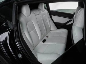 Седан Tesla Model 3 2018 года, 2996000 рублей, Воронеж