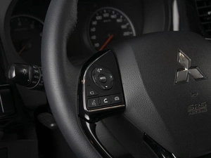 Внедорожник Mitsubishi Outlander 2019 года, 1893000 рублей, Омск