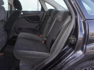 Седан Ford Focus 2007 года, 460222 рублей, Тверь