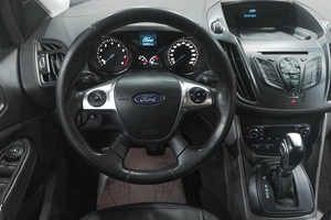 Внедорожник Ford Kuga 2015 года, 1439000 рублей, Новокузнецк