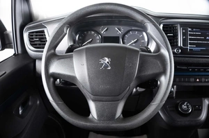 Минивэн Peugeot Traveller 2017 года, 2089000 рублей, Пермь