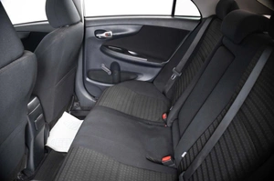 Седан Toyota Corolla 2011 года, 839000 рублей, Пермь