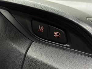 Хетчбэк Toyota Vitz 2017 года, 1197000 рублей, Красноярск