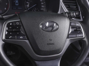 Седан Hyundai Solaris 2017 года, 1349000 рублей, Ростов-на-Дону