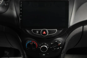 Седан Hyundai Solaris 2013 года, 479000 рублей, Тюмень