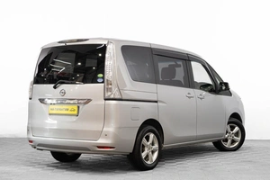 Минивэн Nissan Serena 2013 года, 1299000 рублей, Барнаул