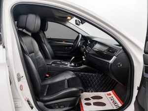 Седан BMW 5 серия 2012 года, 1750000 рублей, Красноярск