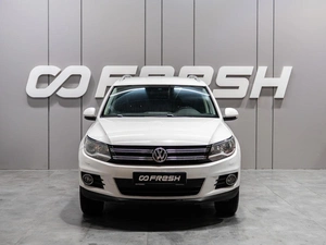Внедорожник Volkswagen Tiguan 2012 года, 1259000 рублей, Тюмень