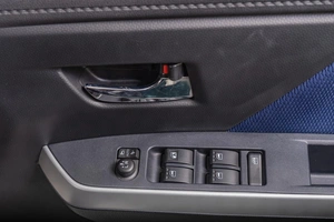 Минивэн Toyota Roomy 2019 года, 1179000 рублей, Томск