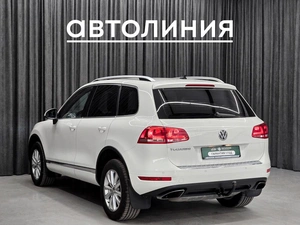 Внедорожник Volkswagen Touareg 2011 года, 1950000 рублей, Красноярск