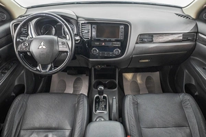 Внедорожник Mitsubishi Outlander 2015 года, 2489000 рублей, Барнаул