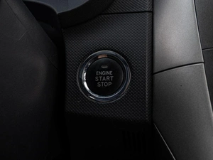 Хетчбэк Toyota Auris 2008 года, 720000 рублей, Краснодар