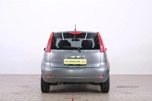 Хетчбэк Nissan Note 2006 года, 649000 рублей, Омск