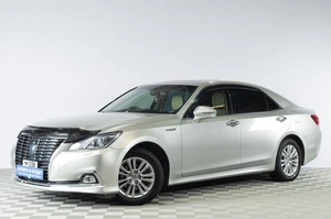 Седан Toyota Crown 2016 года, 2579000 рублей, Челябинск