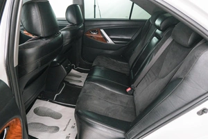 Седан Toyota Camry 2011 года, 1299000 рублей, Красноярск