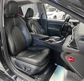 Седан Toyota Camry 2018 года, 2730000 рублей, Красноярск