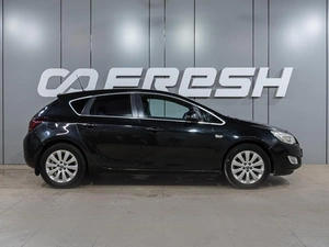 Хетчбэк Opel Astra 2011 года, 749000 рублей, Воронеж