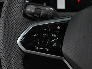 Внедорожник Volkswagen Tiguan L 2025 года, 4949000 рублей, Воронеж