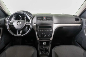 Внедорожник Skoda Yeti 2014 года, 849000 рублей, Пермь