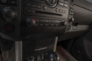 Внедорожник Nissan Pathfinder 2012 года, 1619000 рублей, Челябинск