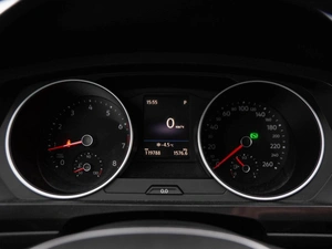 Внедорожник Volkswagen Tiguan 2018 года, 2490000 рублей, Волгоград