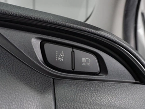 Хетчбэк Toyota Vitz 2019 года, 969000 рублей, Тюмень