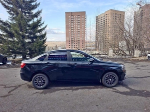 Седан ВАЗ (LADA) Vesta 2016 года, 720000 рублей, Красноярск