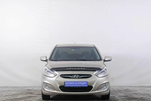 Седан Hyundai Solaris 2013 года, 759000 рублей, Кемерово