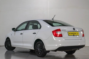 Лифтбек Skoda Rapid 2016 года, 939000 рублей, Челябинск