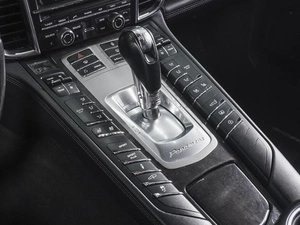 Лифтбек Porsche Panamera Turbo 2012 года, 2630000 рублей, Ростов-на-Дону