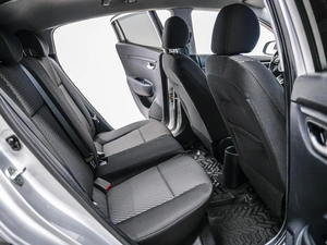 Хетчбэк Kia Rio X-Line 2019 года, 1400000 рублей, Красноярск