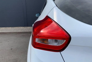 Хетчбэк Ford Focus 2018 года, 935000 рублей, Солонцы