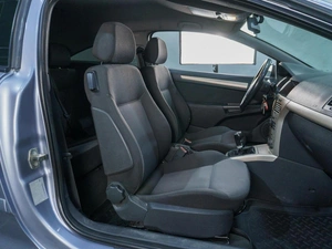 Хетчбэк Opel Astra 2008 года, 449000 рублей, Сургут