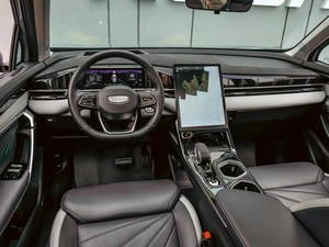 Внедорожник Geely Atlas 2023 года, 2890000 рублей, Краснодар