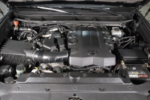 Внедорожник Toyota Land Cruiser Prado 2012 года, 3319000 рублей, Сургут