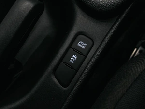 Хетчбэк Toyota Yaris 2020 года, 1500000 рублей, Красноярск