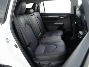 Внедорожник Toyota Highlander 2026 года, 5567434 рублей, Москва