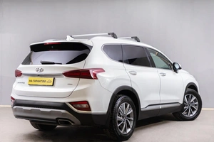 Внедорожник Hyundai Santa Fe 2018 года, 2999000 рублей, Новосибирск