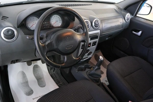 Седан Renault Logan 2009 года, 439000 рублей, Омск