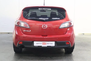 Хэтчбек Mazda 3 2010 года, 930000 рублей, Брянск