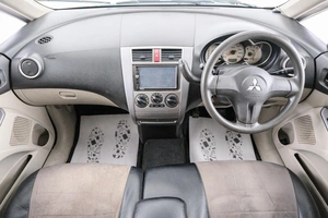 Хетчбэк Mitsubishi Colt 2003 года, 399000 рублей, Красноярск