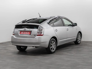 Лифтбек Toyota Prius 2008 года, 675000 рублей, Красноярск