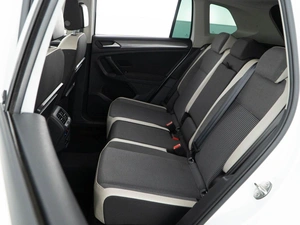 Внедорожник Volkswagen Tiguan 2019 года, 2649050 рублей, Москва