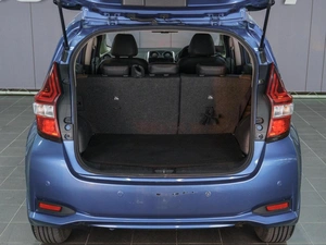 Хетчбэк Nissan Note 2017 года, 1219000 рублей, Сургут