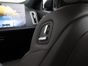 Внедорожник Li Auto L9 2023 года, 5798999 рублей, Москва