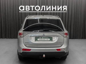 Внедорожник Mitsubishi Outlander 2013 года, 1450000 рублей, Красноярск
