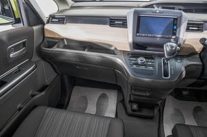 Минивэн Honda Freed 2017 года, 1639000 рублей, Барнаул